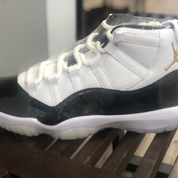 Jordan 11 - Picture 5 of 5